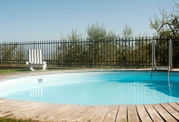 Clôture en alu pour piscine